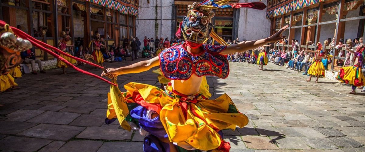 dance-mask-bhutan-travel-guide-tourist-attractions-bhutan-travel-photos-pictures